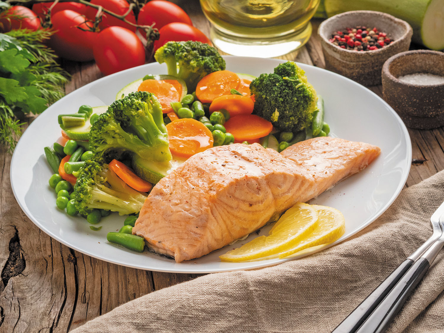 Baked Salmon with Roasted Vegetables